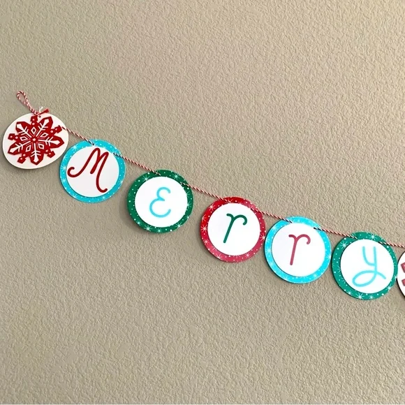 Holiday Christmas Party Decoration Photo Prop Bundle - Picture 13 of 16